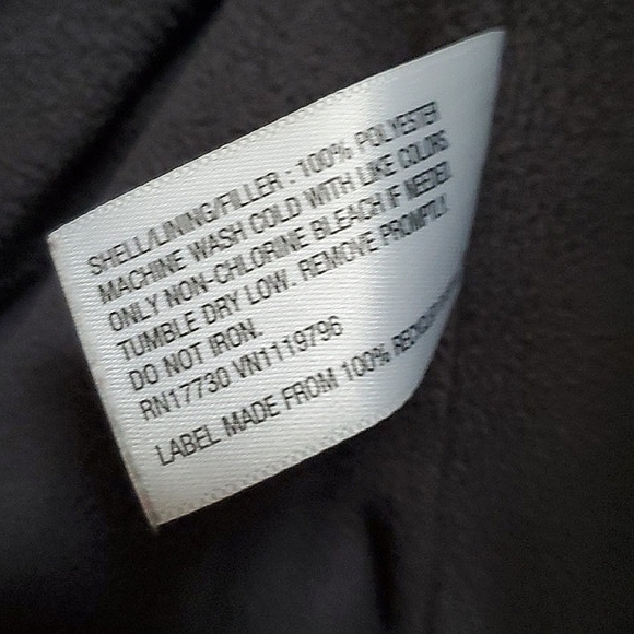 Cherokee Boys Warm Winter Jacket with Black and Red Horizontal Stripes Size 2T - Picture 12 of 14